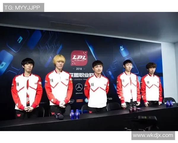 S15电竞总决赛冠军杯中WE团队协作表现的深度分析与点评